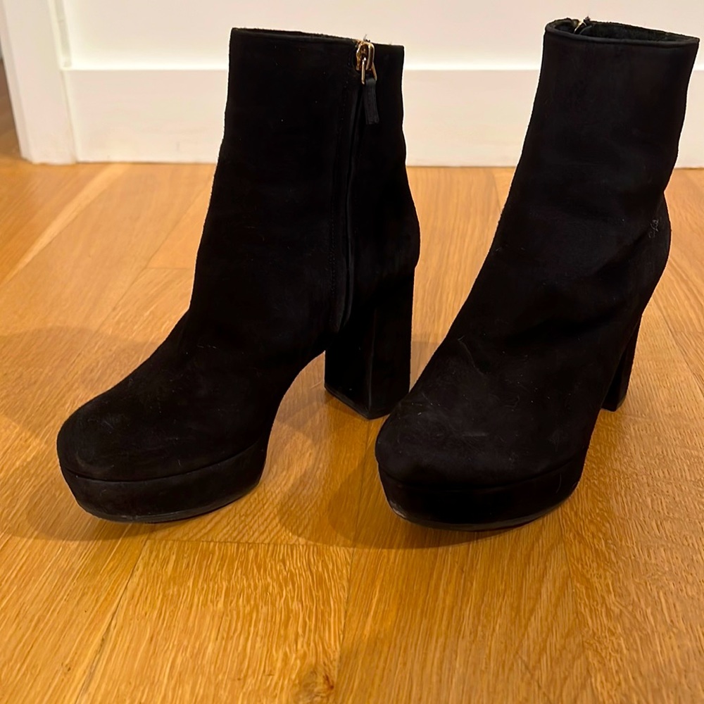 Mansur Gavriel Shearling Lined Suede Ankle Boots - Black - Size 37